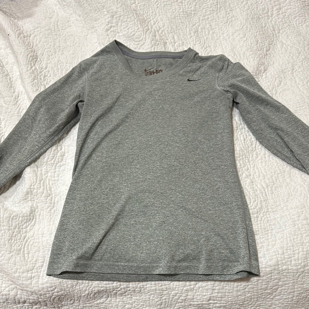 Nike Heather Gray V-Neck Long Sleeve Top